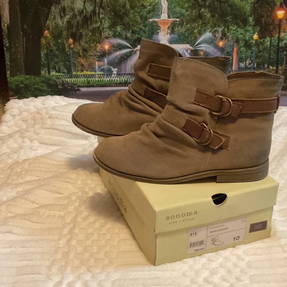 Sonoma Women's Brown Ankle Booties